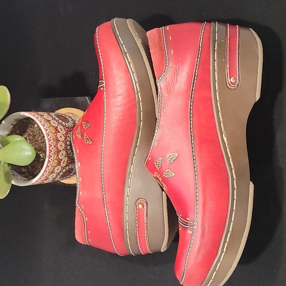 L'ARTISTE by SPRING STEP | 'Burbank' Red Leather Slip On - EU 37 / US 6.… - Picture 8 of 11
